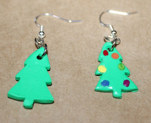 Christmas tree earrings with rainbow colored ornaments